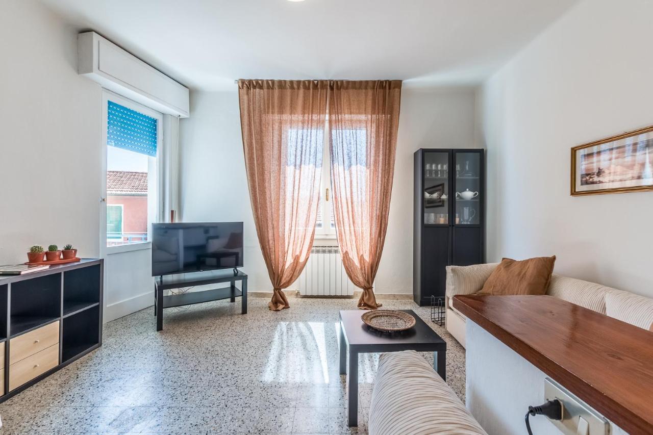 Sunshine House Lerici Apartment Екстериор снимка