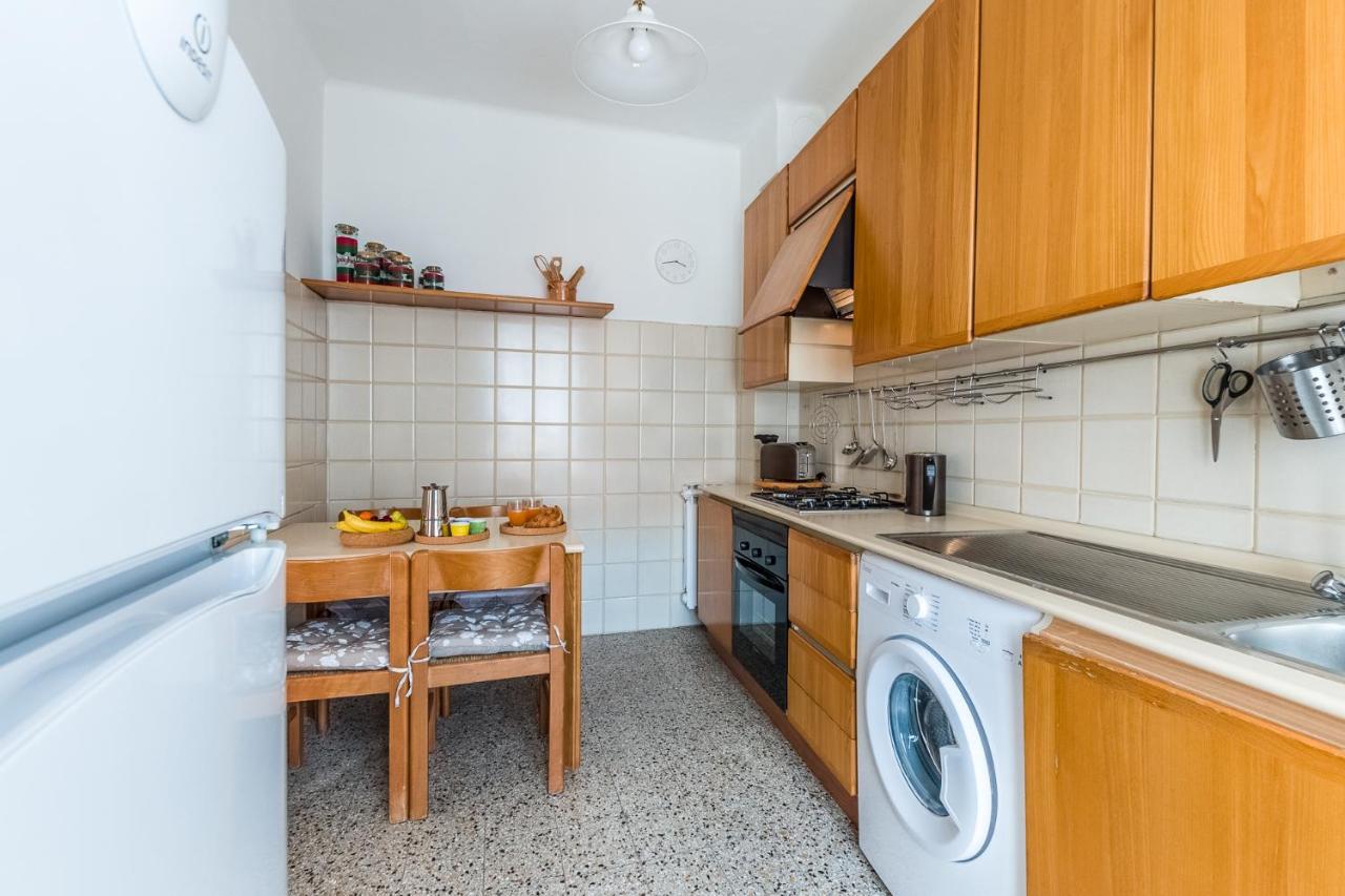 Sunshine House Lerici Apartment Екстериор снимка